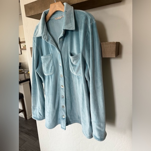 Soft Surroundings|Soft teddy button down shirt jacket (shacket) in blue•••Size L - Picture 8 of 15